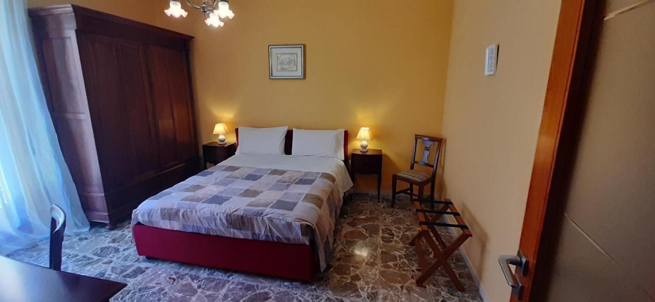 La Riviera Bed & Breakfast Milazzo Luaran gambar