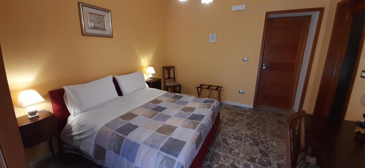 La Riviera Bed & Breakfast Milazzo Luaran gambar
