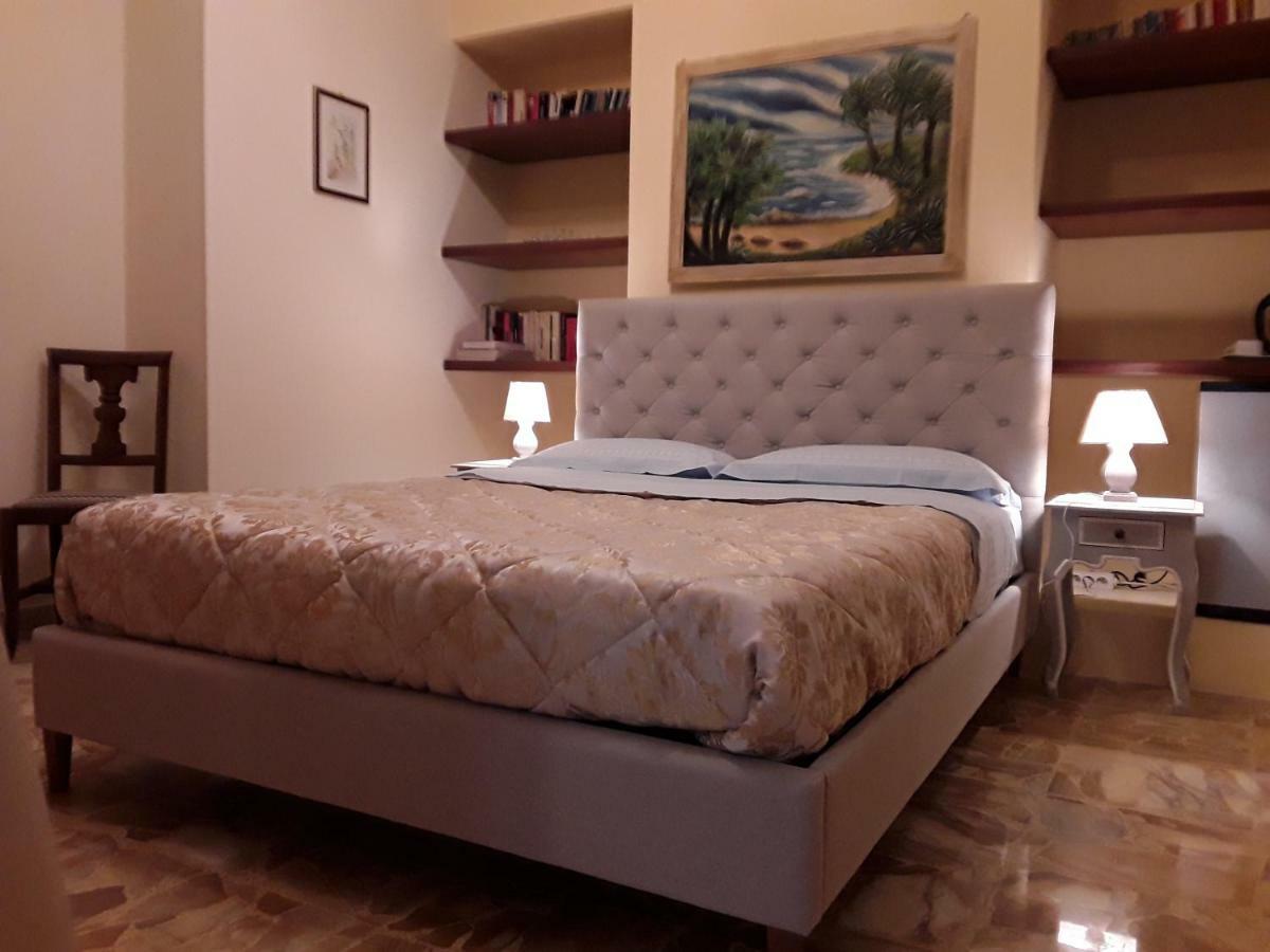 La Riviera Bed & Breakfast Milazzo Luaran gambar