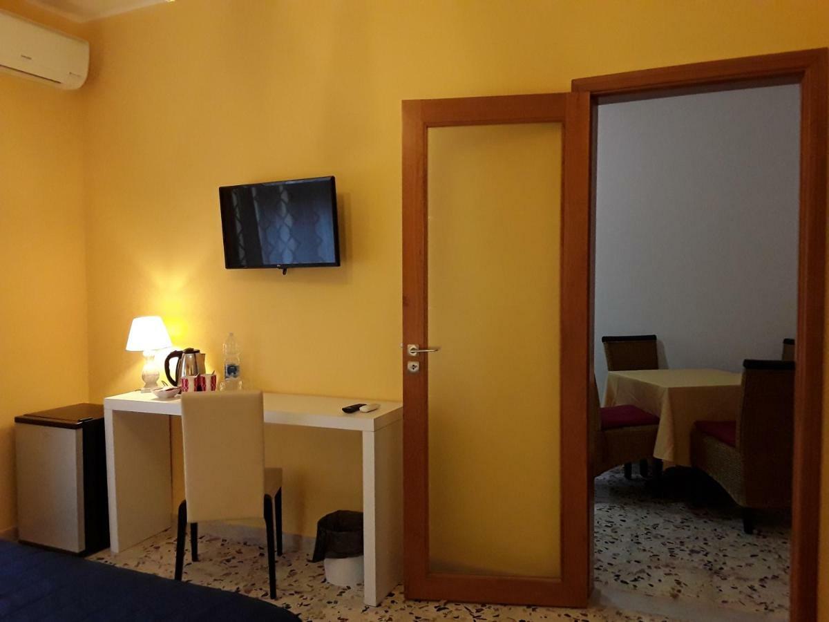 La Riviera Bed & Breakfast Milazzo Luaran gambar